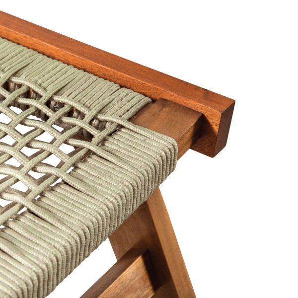 Classic Wicker Accent Chair – Timeless Handwoven Comfort for Indoor and Outdoor Spaces