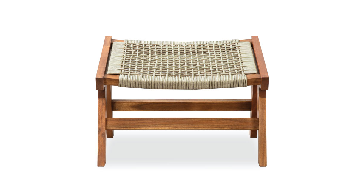 Classic Wicker Accent Chair