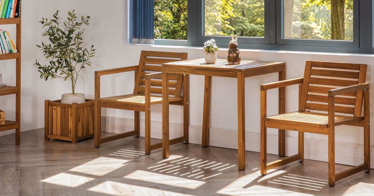 Naro Dining Set