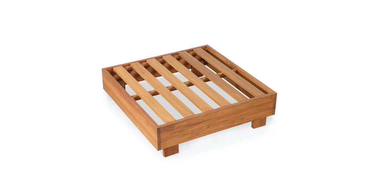 Zronvale Outdoor Set