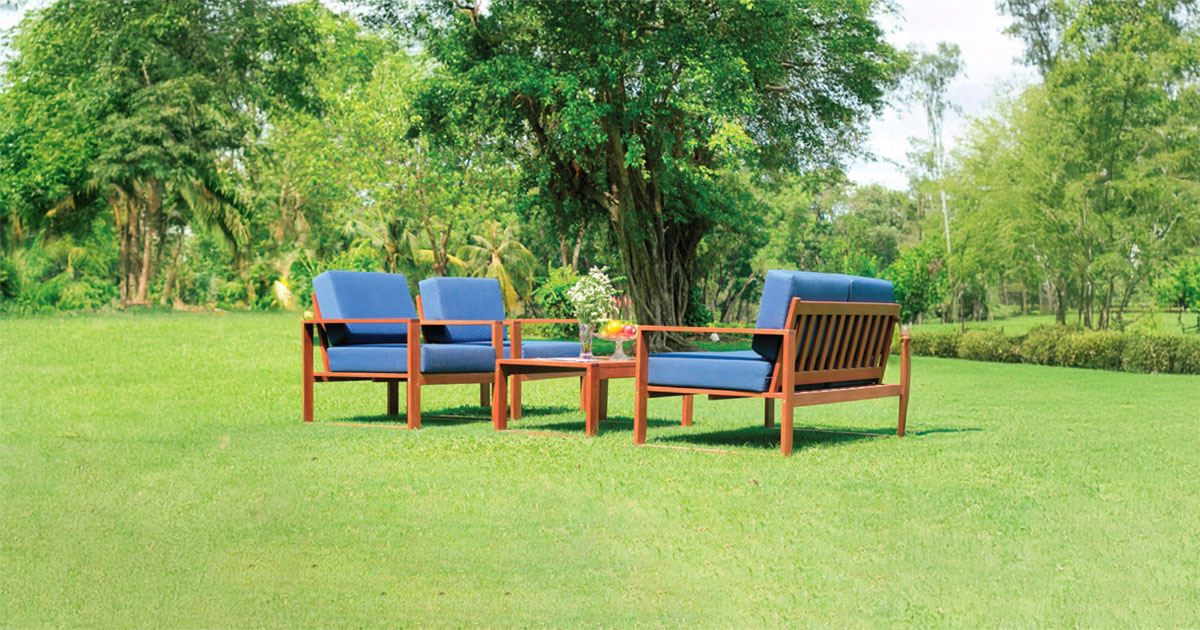 Jersey table and chair set