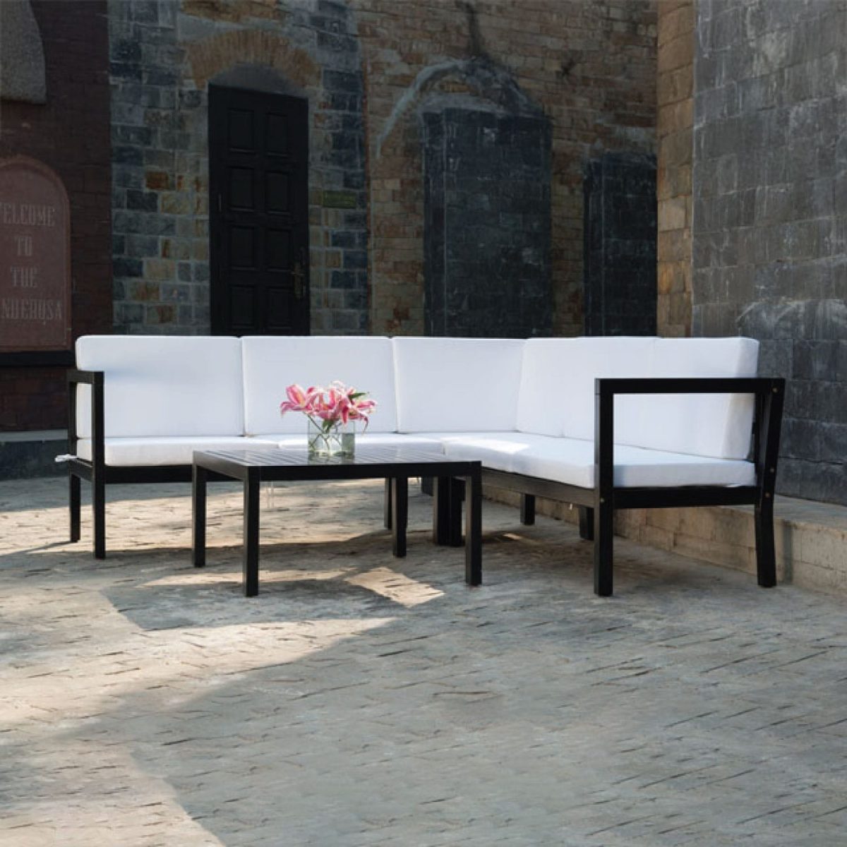 Bộ bàn ghế Brandy Sofa