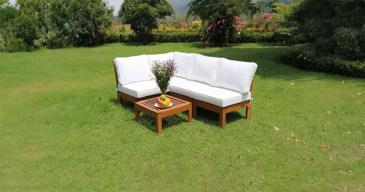 Cromary Corner Garden table and chair set