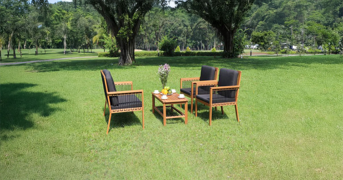 Omaha Garden Table 2 Omaha Garden Table