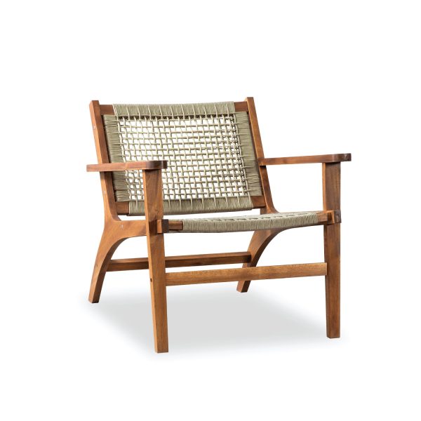 Classic Wicker Accent Chair – Timeless Handwoven Comfort for Indoor and Outdoor Spaces