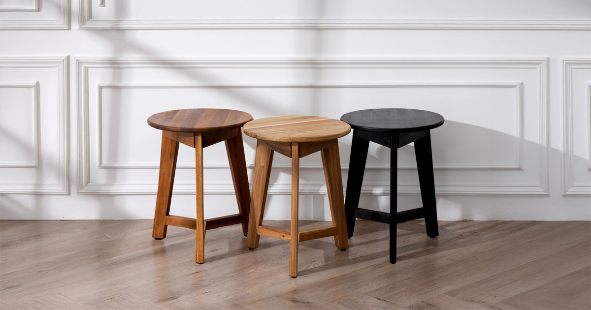 Worith Side Table – Elegant Solid Wood Accent Table for Living Room & Bedroom