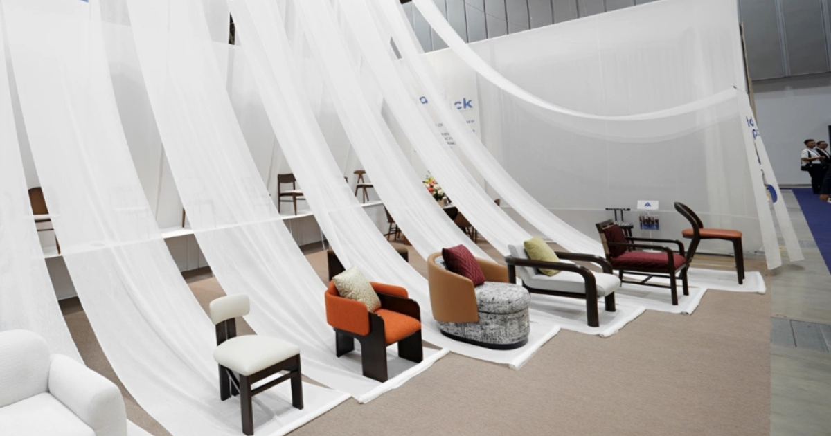 Thiet ke chua co ten 3